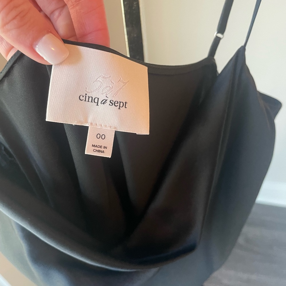NWOT Cinq a Sept Astrid Dress in black. Size 00. - Picture 11 of 11